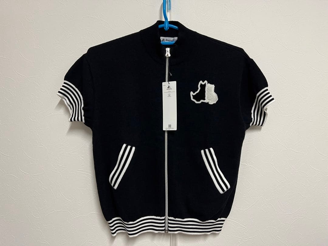 半袖ニット　春夏モデル　Black＆White