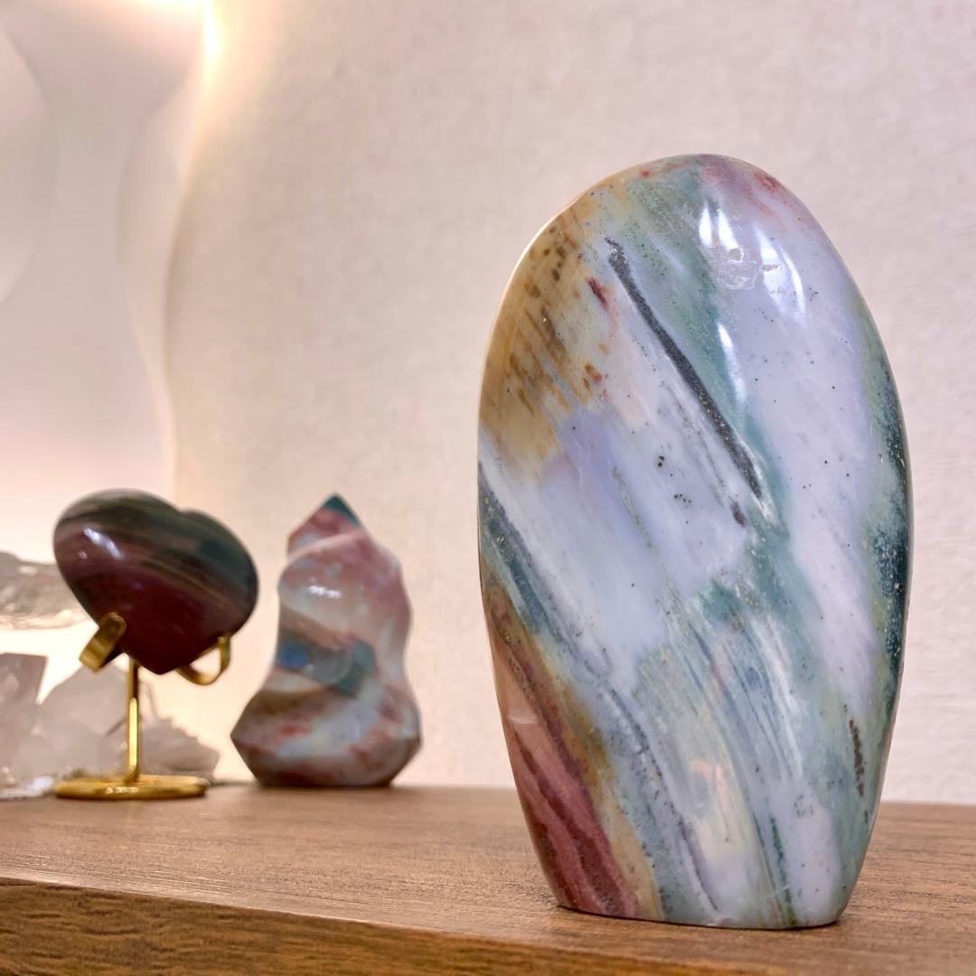 オーシャンジャスパー　フリーフォーム置物　虹色　マダガスカル産　天然石