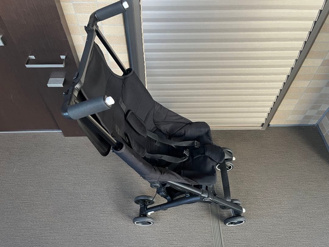 中古　gb POCKIT AT ベビーカー Velvet Black