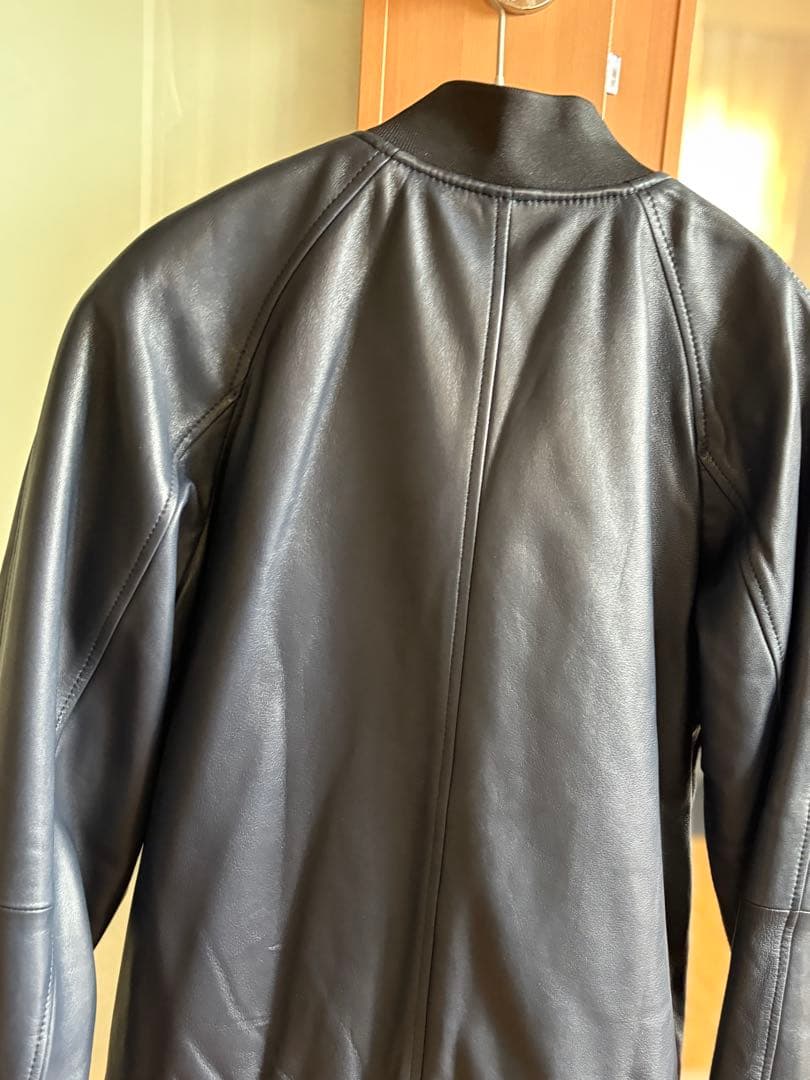 値下げ❗️ASTRÆT ネイビーレザーボンバージャケット