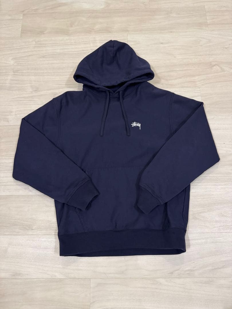 stussy ダークブルーパーカー