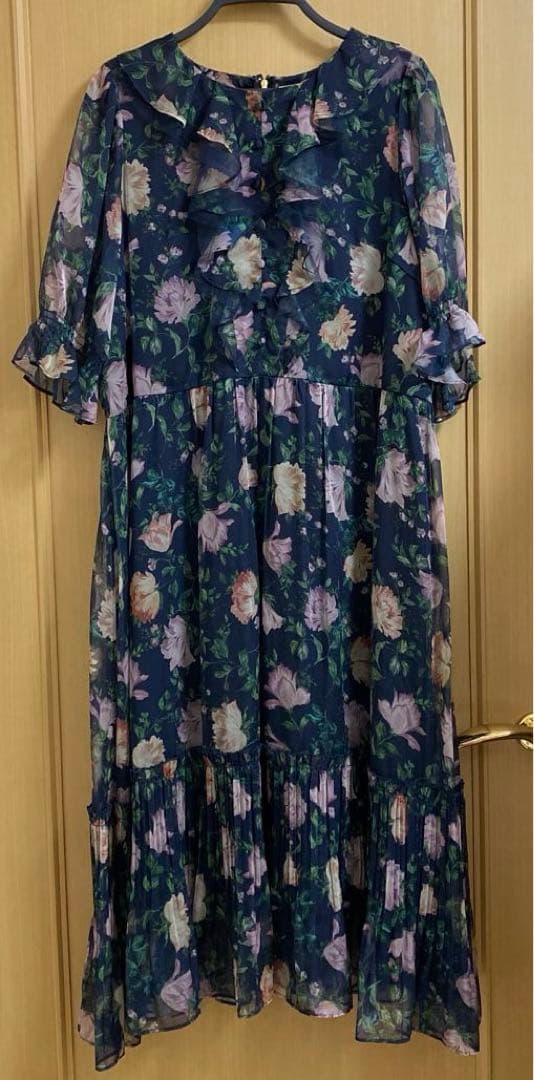 【Rose Tiara】花柄　シフォン　フリルワンピース　ネイビー　サイズ46
