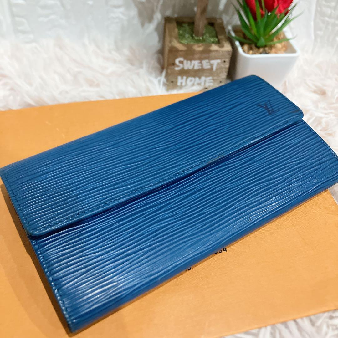 美品 ルイヴィトン エピ ポシェット ポルトモネ クレディ 長財布 青 ブルー