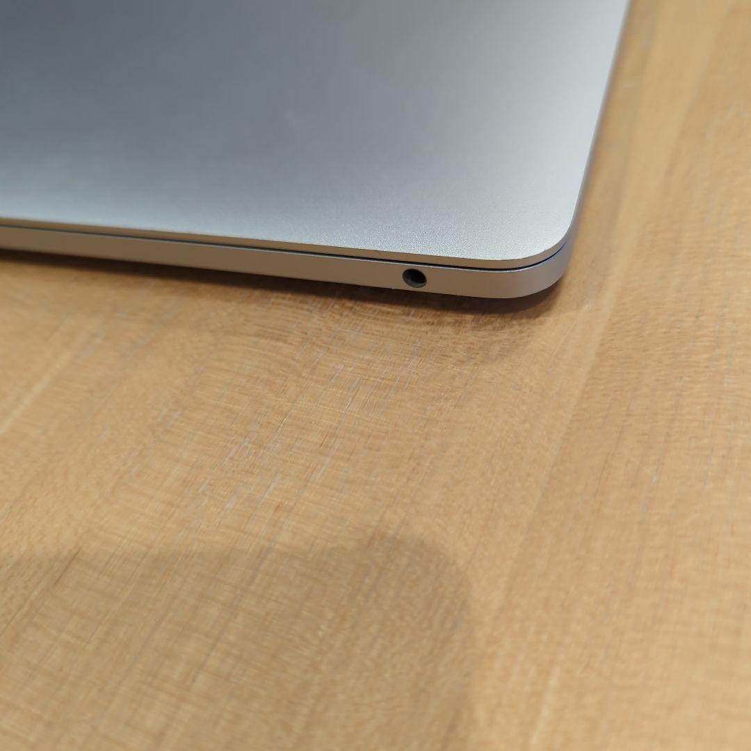 MacBook本体 MacBook Pro