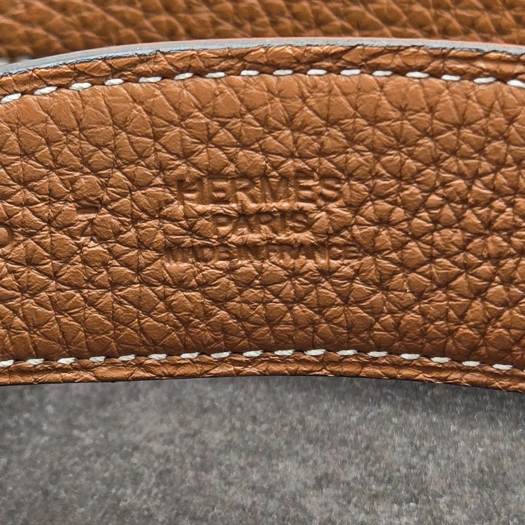 HERMES \"H\" セラミックバックル。希少品。