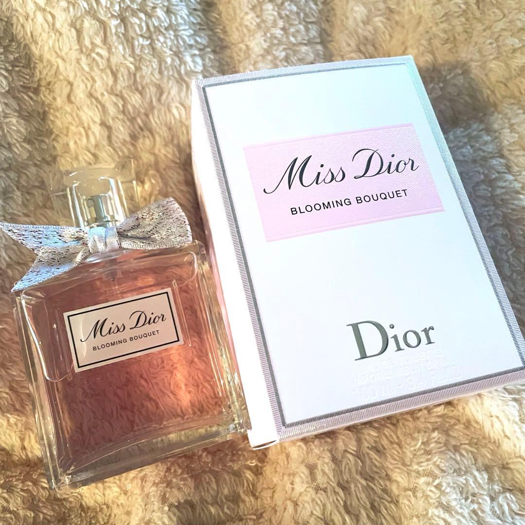 Miss Dior Blooming Bouquet 100mlミスディオール
