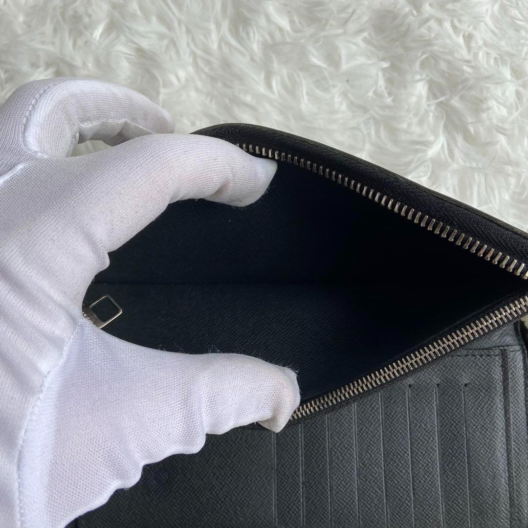美品✨ ルイヴィトン 長財布 タイガ ジッピーウォレット ヴェルティカル 黒
