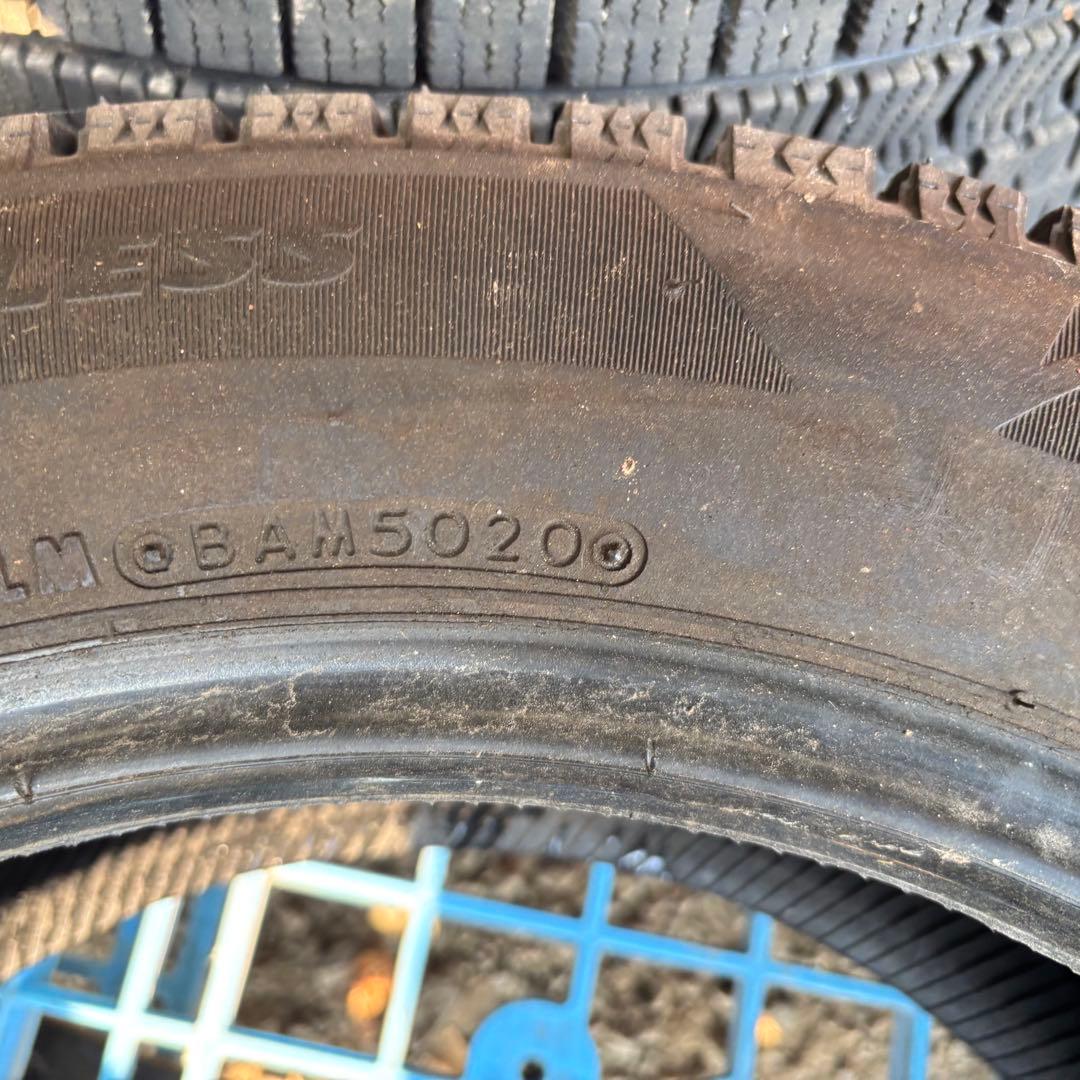 17インチ スタッドレスタイヤ 4本セット　中古品