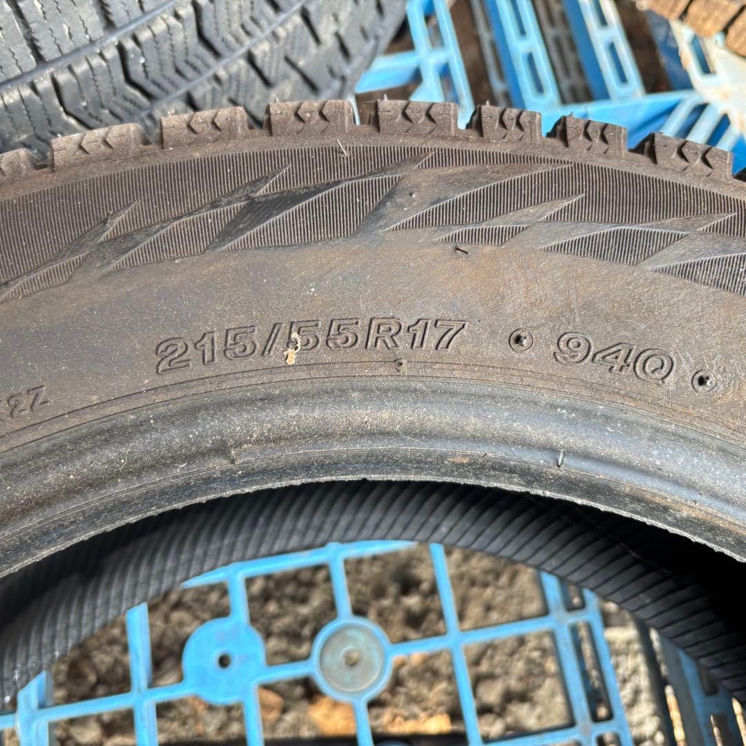 17インチ スタッドレスタイヤ 4本セット　中古品