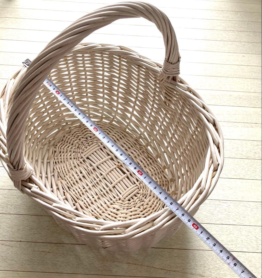 大型バスケット　かご　白　美品　未使用品　状態 良◎