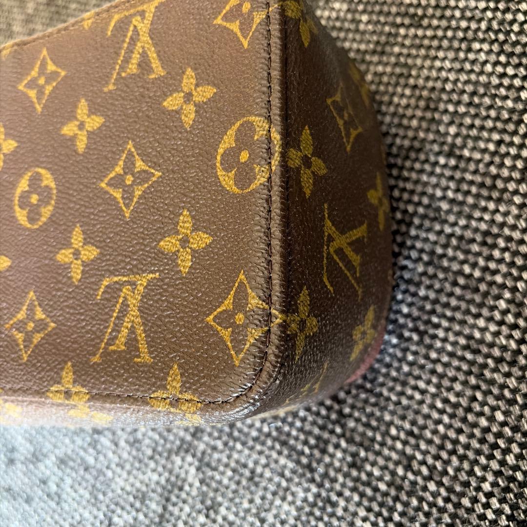 ルイヴィトンティッシュケース