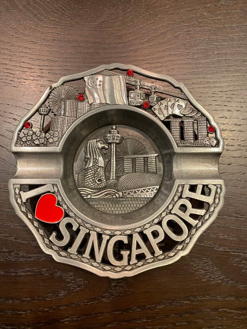 【未使用 美品】シンガポール お土産 灰皿 観賞用 マリーナベイサンズ SG