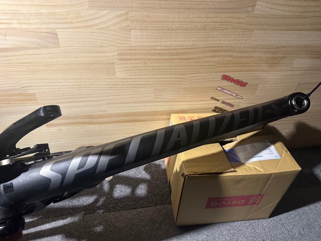 スペシャライズド　DEMO