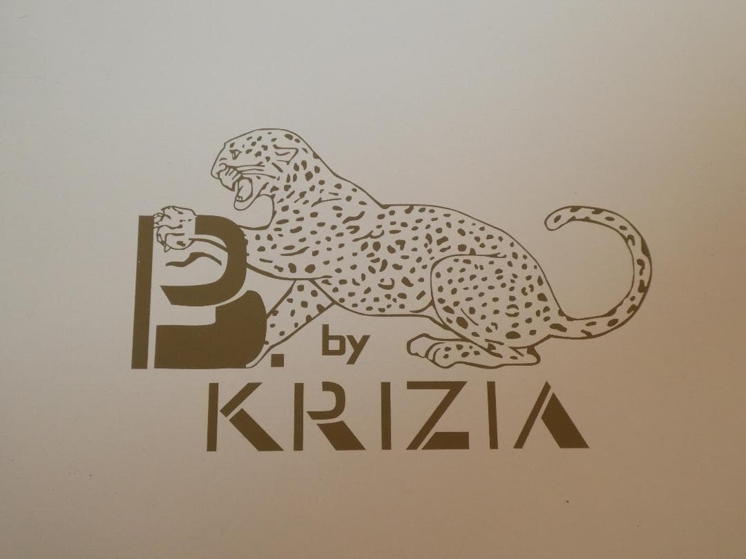 メルカリ便♡クリツィア♡KRIZIA♡バスタオル　ヒョウ柄