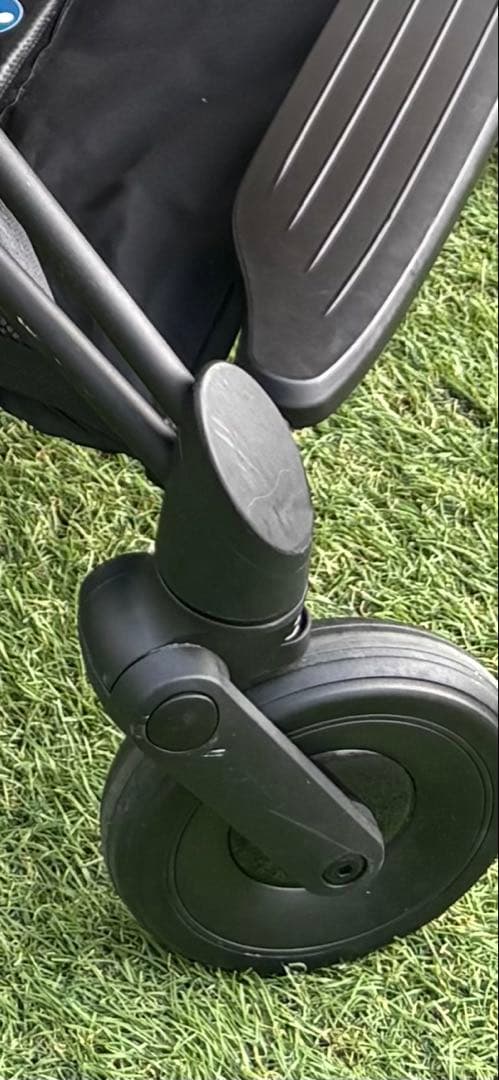 【美品】サイベックス コヤ マットブラックフレーム cybex COYA