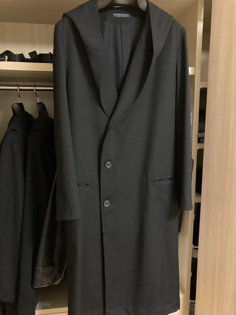 ヨウジヤマモトプールオム　フードコート