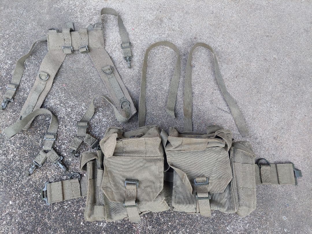 来月より値上げ 南アフリカ軍P70/73装備 キドニーポーチ ヨークセット