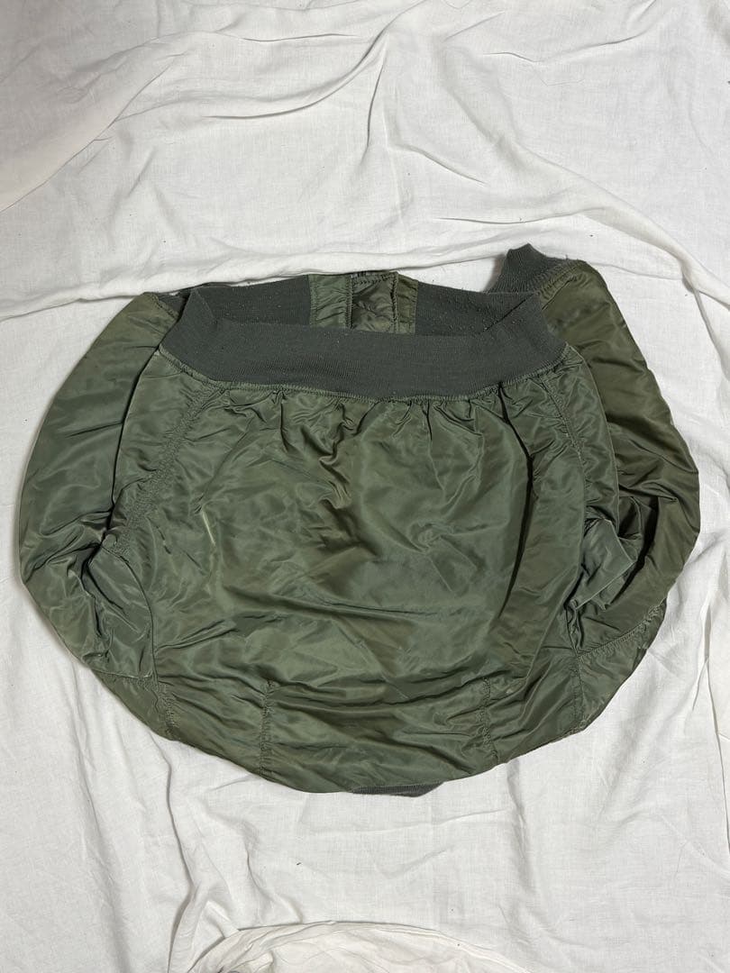 90s MA-1スタイルジャケット Lサイズ オリーブ