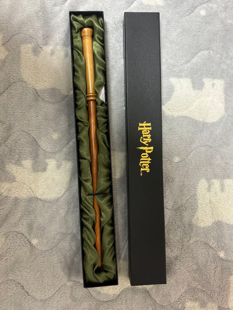 まさ⭐︎最終値下げ⭐︎魔法の杖 WB ワーナー シリアルナンバー入り