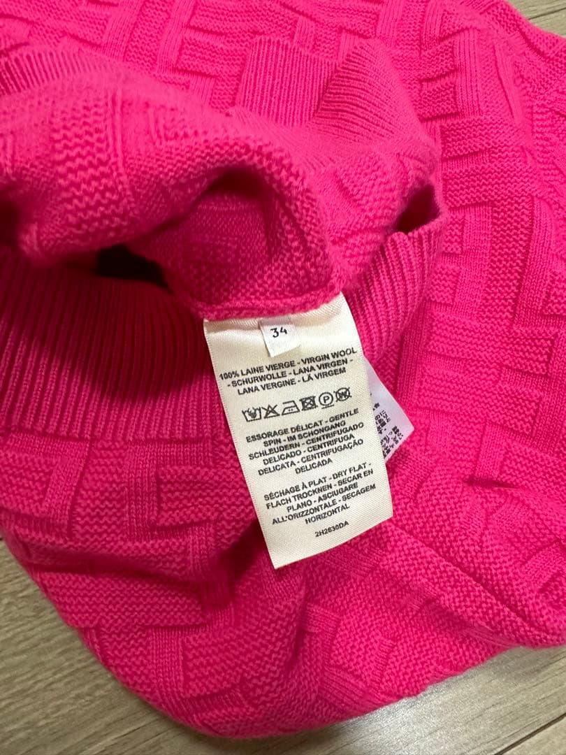 HERMÈS ピンク ニットセーター