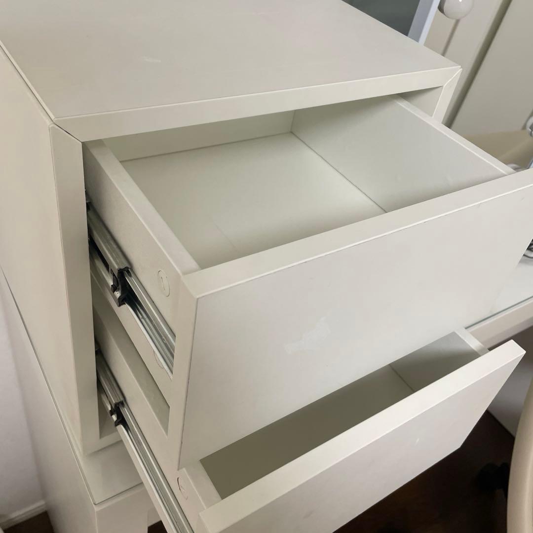 【引き取り限定】 IKEAドレッサー・チェア・キャビネット・化粧ミラーセット