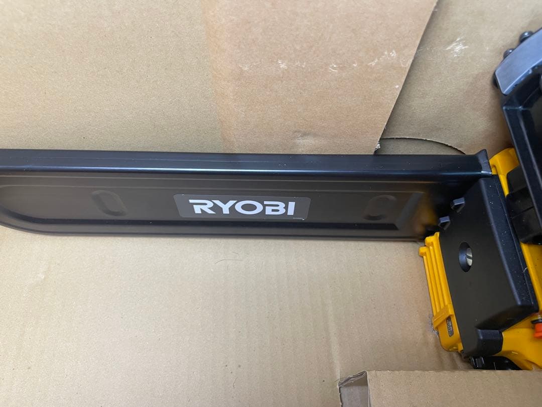 【未使用】京セラ リョービ エンジンチェーンソー ES-3035