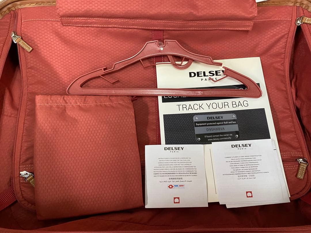デルセー　DELSEY スーツケース　キャリーケース