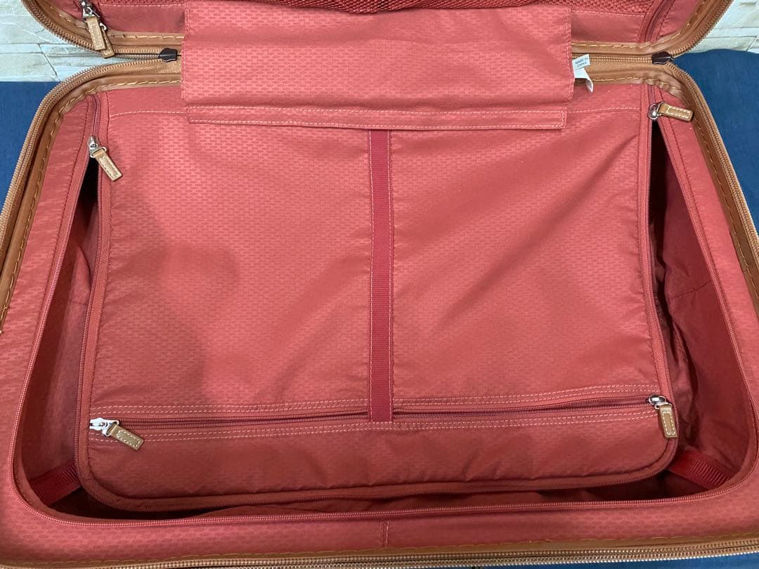 デルセー　DELSEY スーツケース　キャリーケース