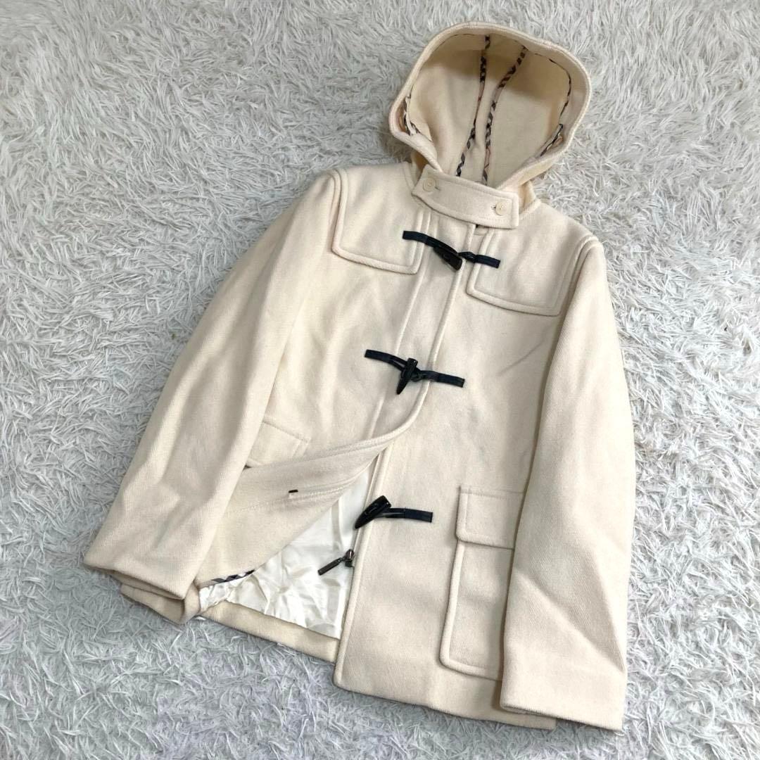 美品✨バーバリーロンドン ダッフルコート フード付 白 ホワイト 40 Lサイズ