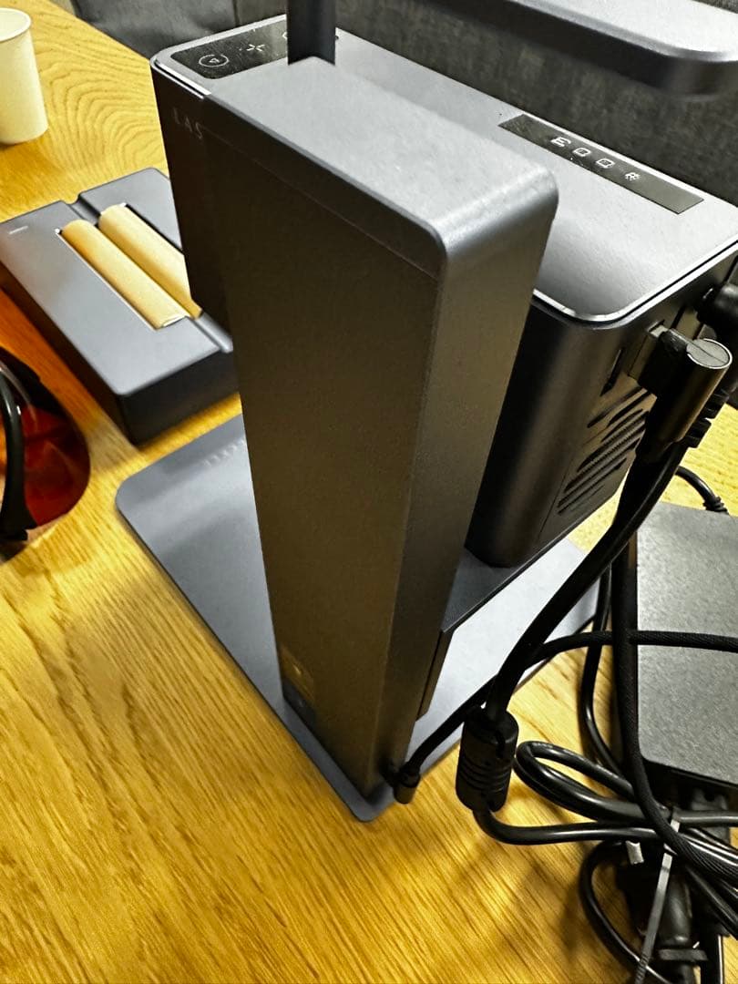 LaserPecker2 レーザー彫刻機／回転台付き／DIY／レーザーペッカー