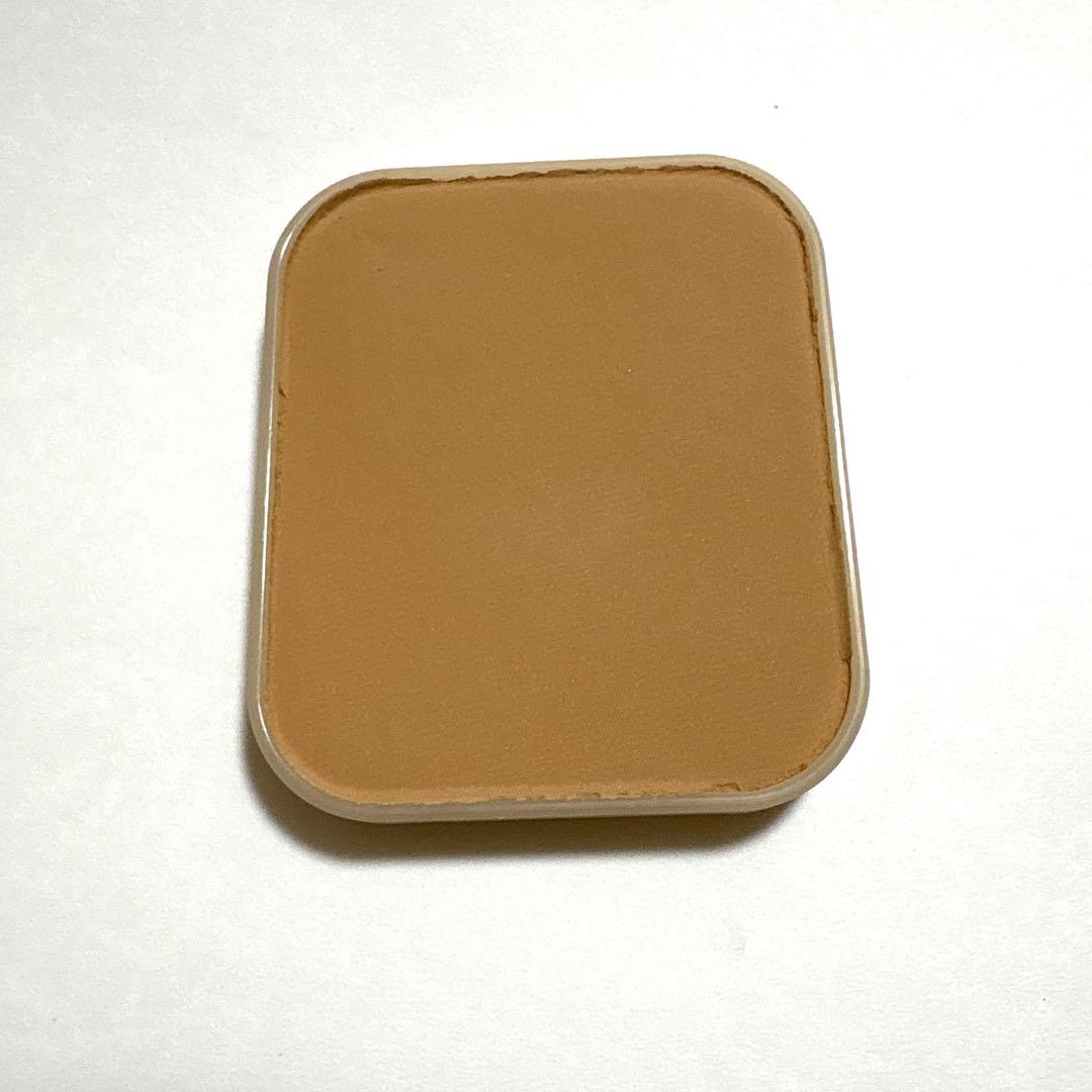 ＆フェイス ラウンドデザインパクトファンデーションオークル20、30未使用品