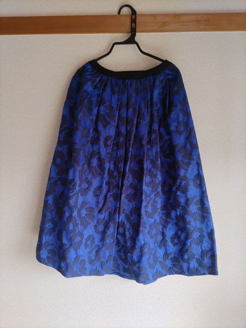 トレコード　山の手スカート　ミモレ丈