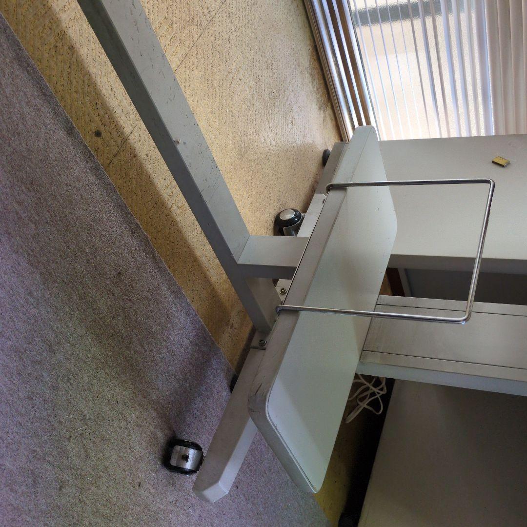 ホワイトパソコンデスク キャスター付き 引き出しあり