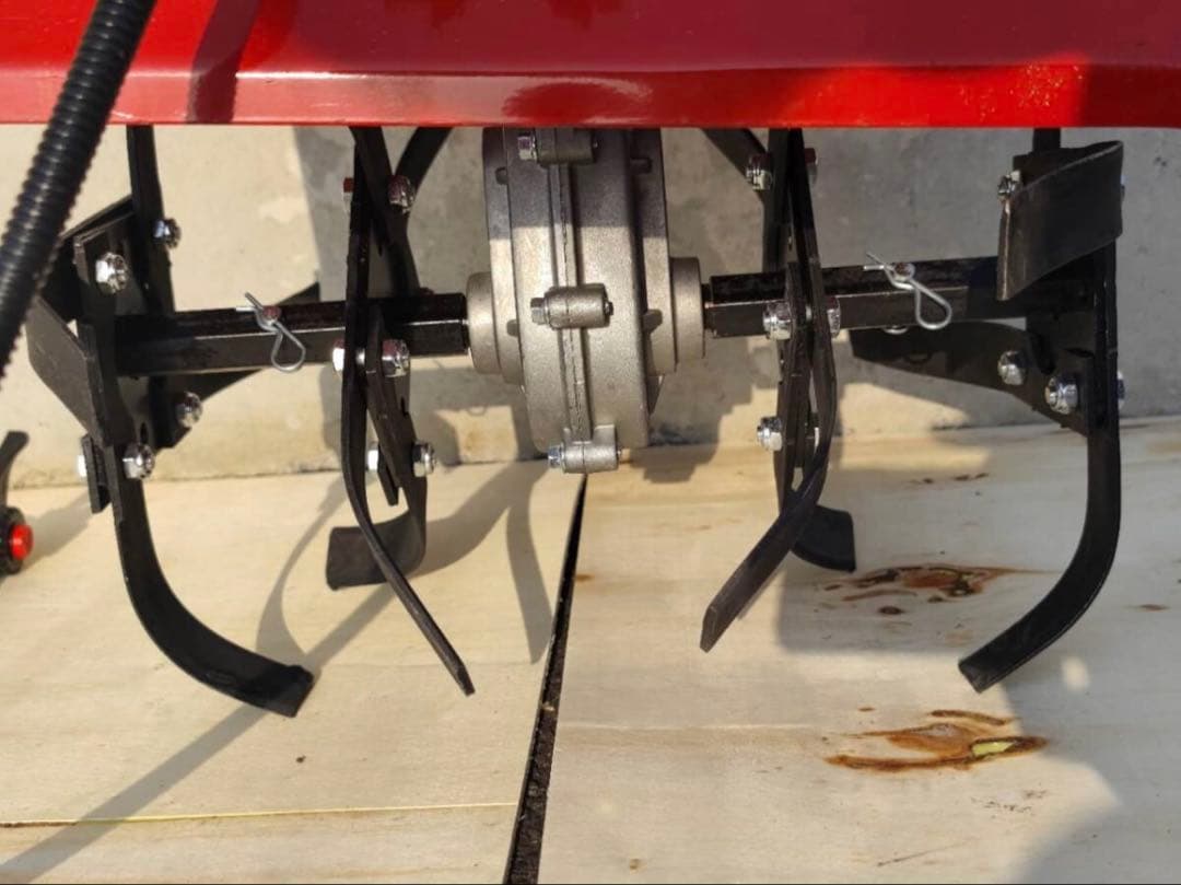 エンジン式耕運機 手押し耕うん機 排気量55cc耕幅38cm 耕深10-25cm