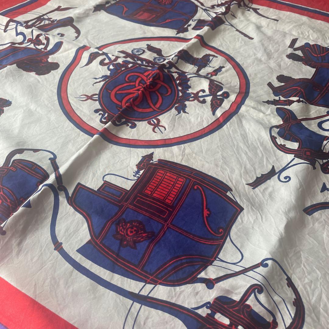 HERMES ヴィンテージシルクスカーフ 馬車デザイン