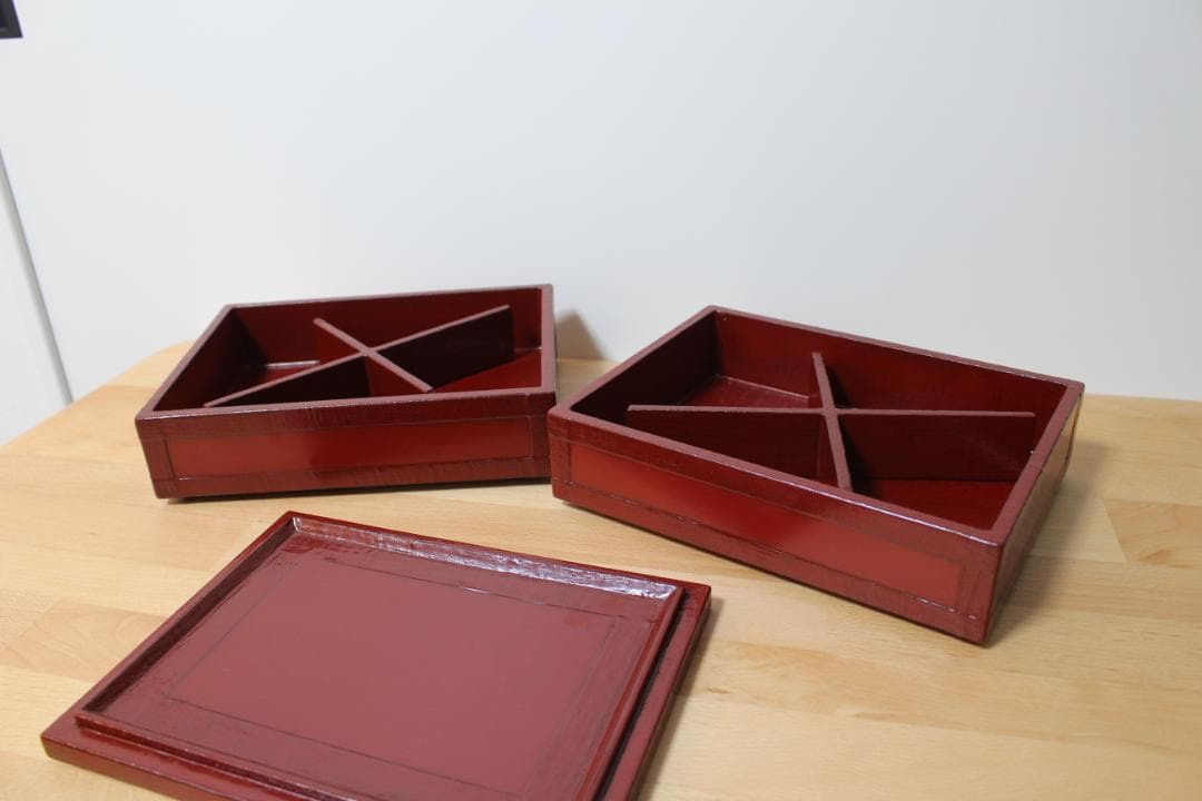 瀬戸國勝　お重　漆器　輪島塗　箱あり　作家物