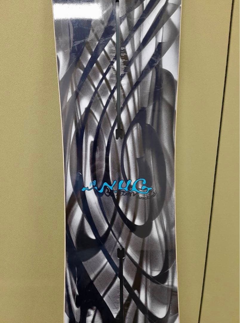 バートン　スノーボード　ナグ　148 cm　Burton　nug　グラトリ