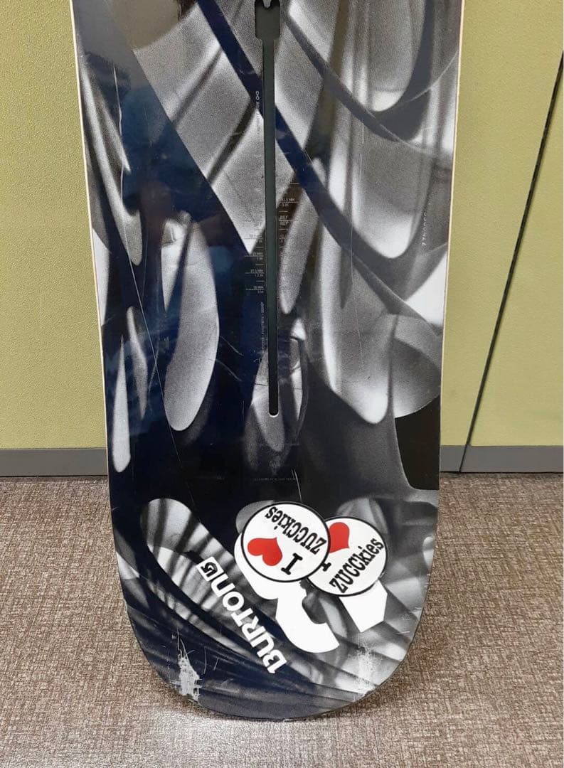 バートン　スノーボード　ナグ　148 cm　Burton　nug　グラトリ
