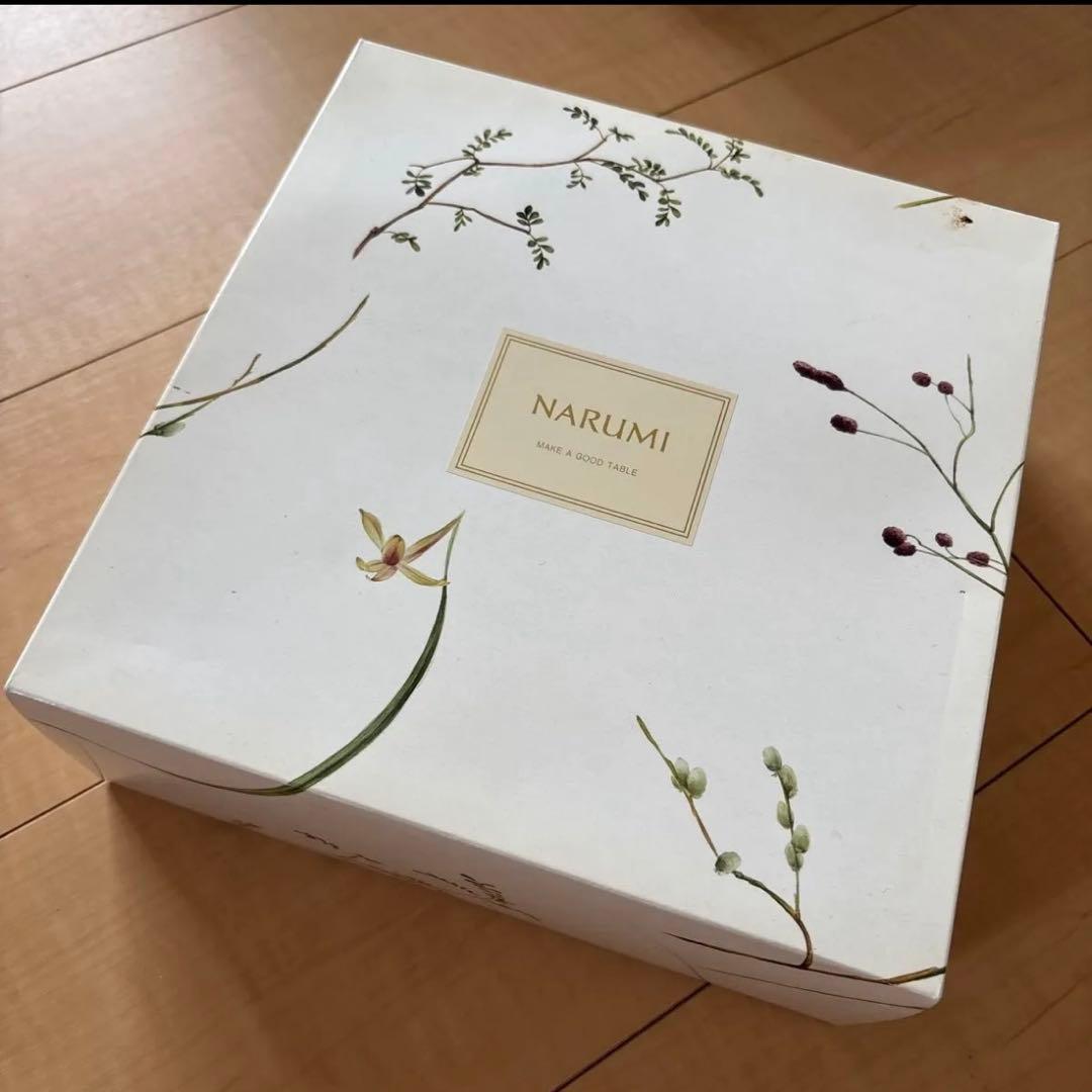 ナルミ　NARUMI 花柄 食器セット 6枚入り