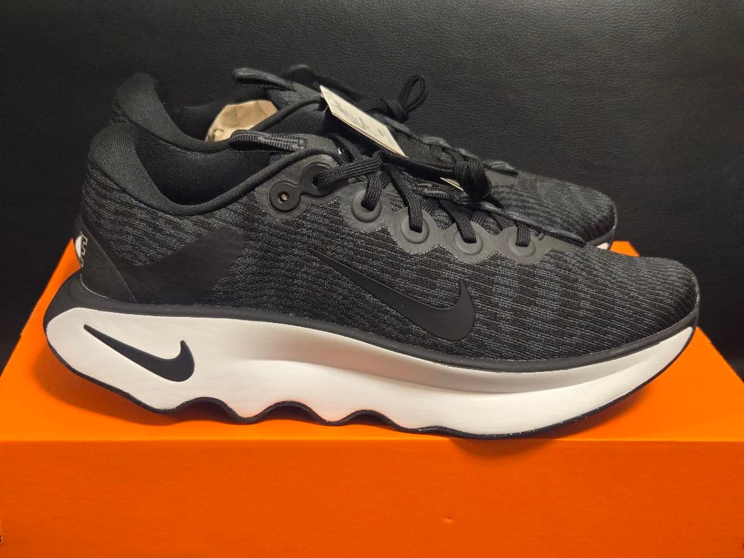 【新品】NIKE ナイキ モティバ Motiva ウォーキングシューズ