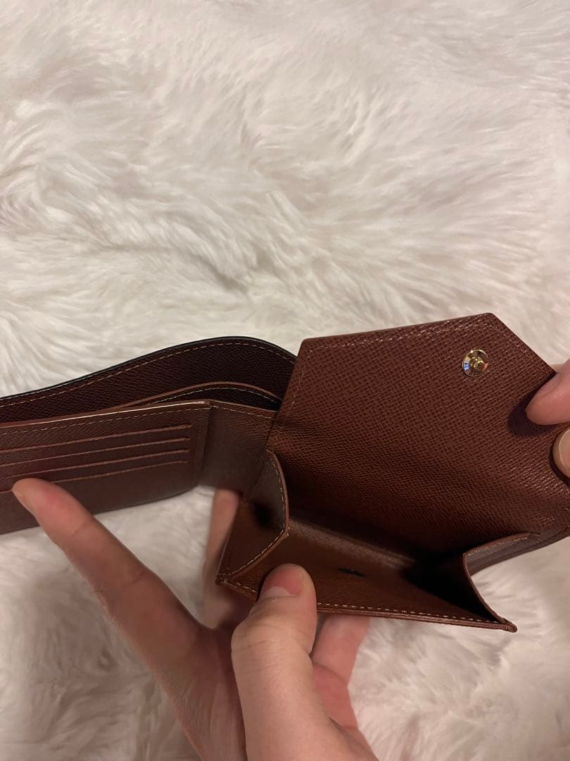 ゆ*ち様 ルイヴィトン財布　二つ折り財布