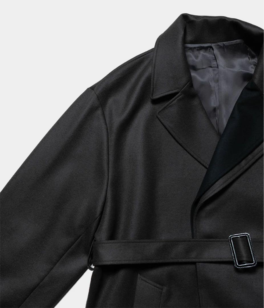 ジャケット・アウター DOUBLE LAPELED DOUBLE BREASTED COAT