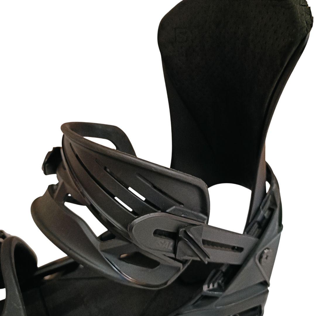 SALOMON DIST RICT Mサイズ 26-27.5cm 23-24