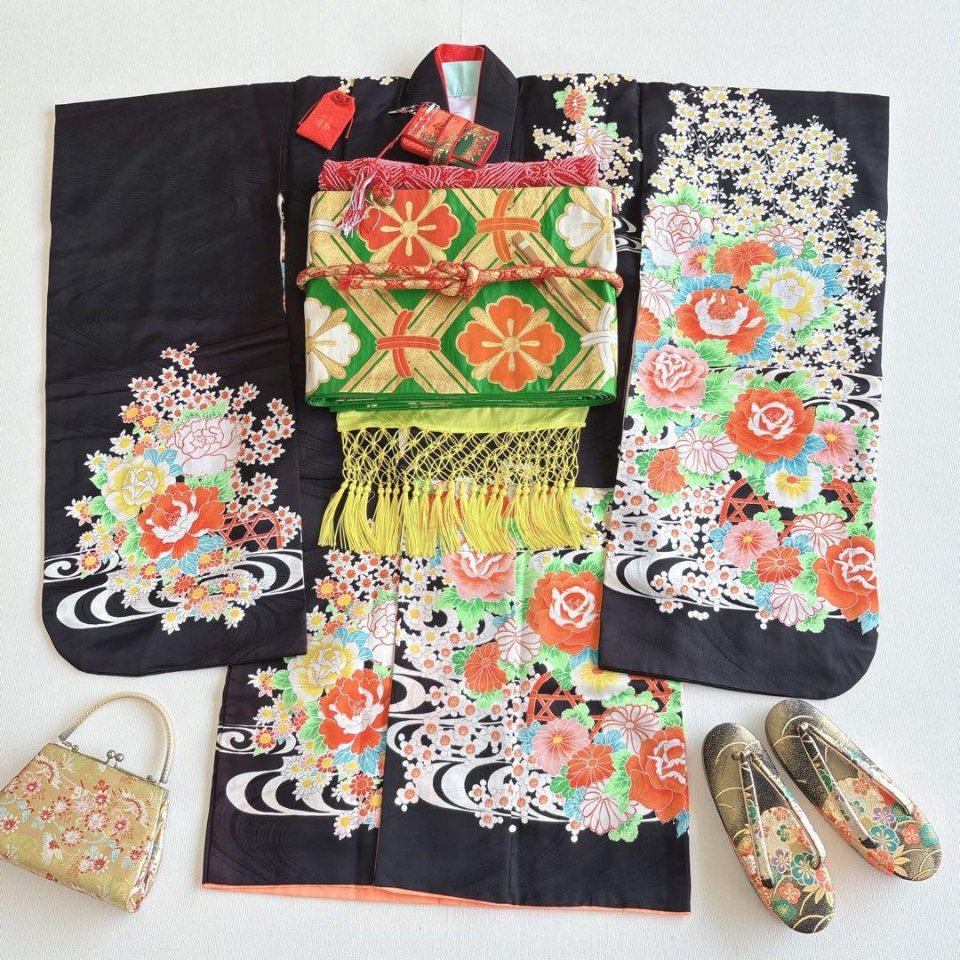 フルセット　七五三７歳女の子　黒地花　緑地袋帯正絹　花菱　半襦袢　7100