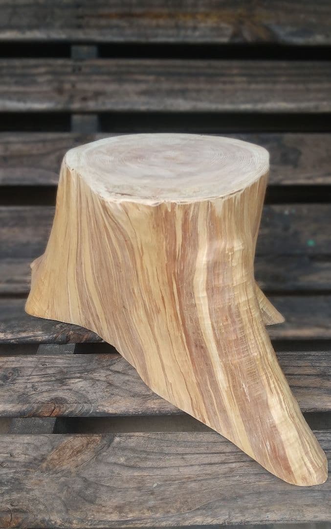 Nebari シリーズ　切り株丸太椅子　特選001