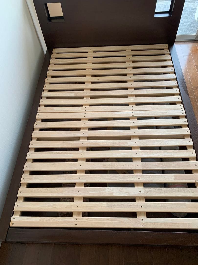 a.flat アジアン家具 ダブルベッド　モダン・ベッド（木製／ブラウン）