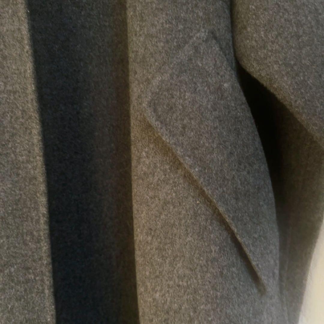 ルシェルブルー　フードコート