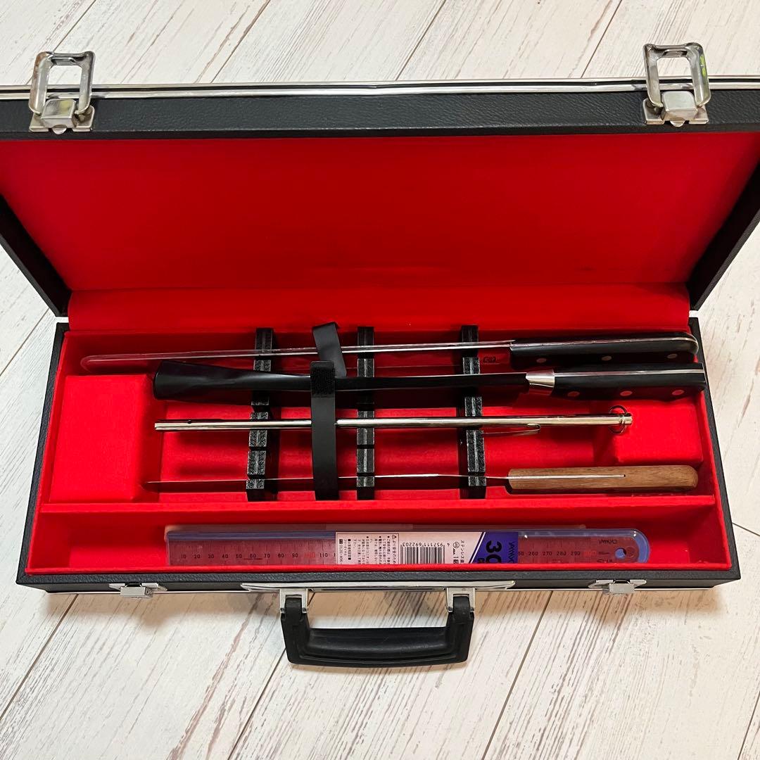 包丁ケース　藤次郎　包丁セット　牛刀　波刃　温度計　ナッペ　パレット　定規付き