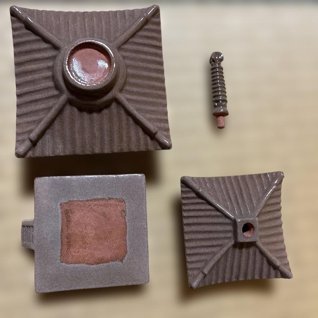 茶色陶器 二重の塔の置物　赤膚焼 更に10％値下げしました！