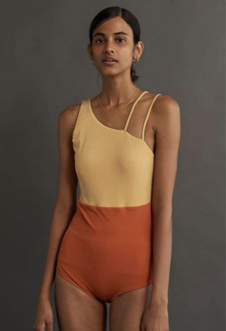 Jonnlynx ジョンリンクス　ワンピース水着　バイカラー